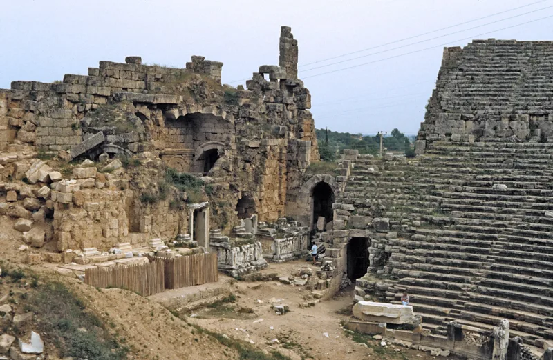 Perge : une ville antique de Pamphylie près d'Antalya — guide et conseils