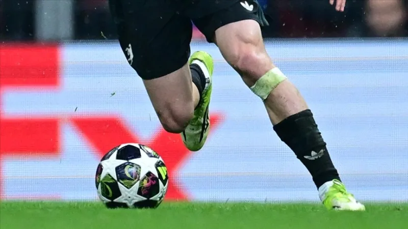 Kezdődik a Bajnokok Ligája legjobb 16 közé jutás