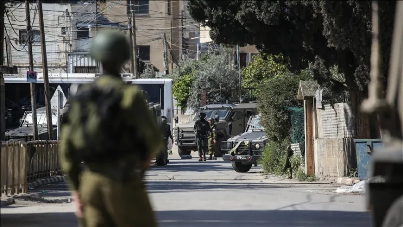 Seis palestinianos ficaram feridos nos ataques perpetrados por israelitas que ocupam os territórios palestinianos na Cisjordânia