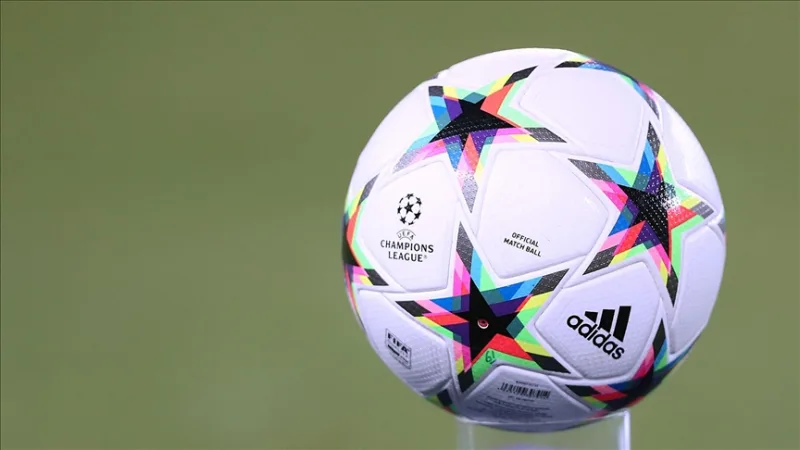 프리미어리그 구단들의 선수단 확대 요청이 UEFA에서 받아들여지지 않았다