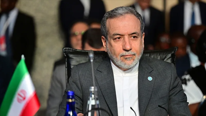 Íránský ministr zahraničí Erakči: Žádná jednání s USA