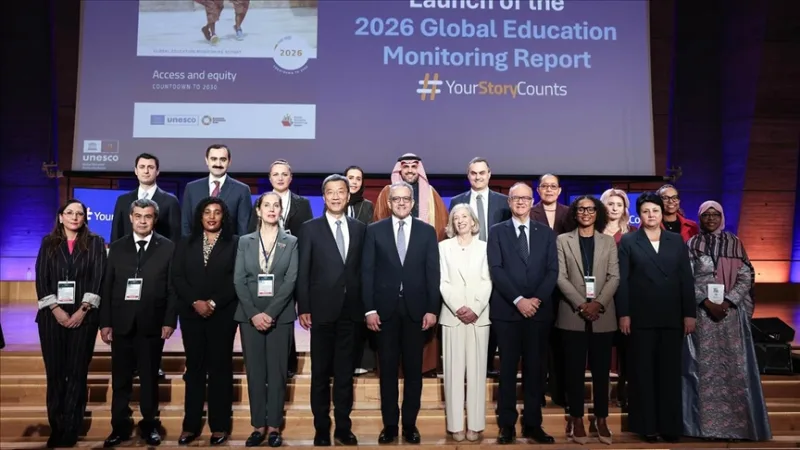 Na zasedání UNESCO v Paříži byly jako příklad uvedeny úspěchy Turecka v oblasti vzdělávání