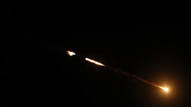 Saudi-Arabia: Energiakohteisiin kohdistuneiden hyökkäysten vuoksi päivittäinen öljynkuljetusmäärä väheni 700 000 tynnyrillä