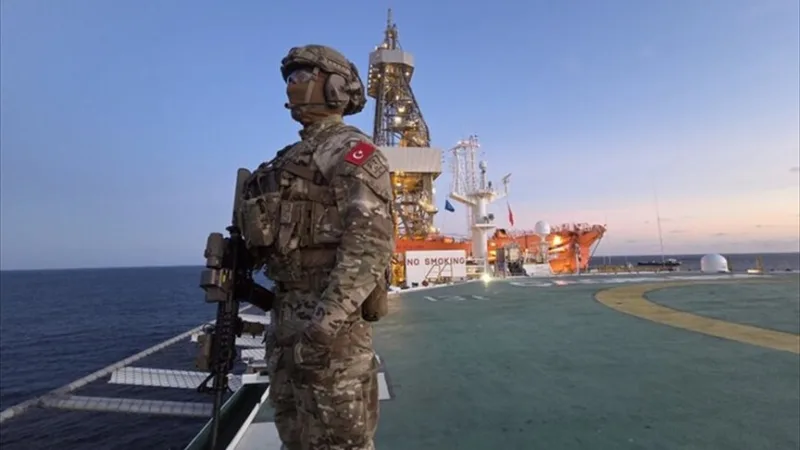 «Мехметчик» продовжує супроводжувати турецькі кораблі в Сомалі та надавати їм патрульну підтримку