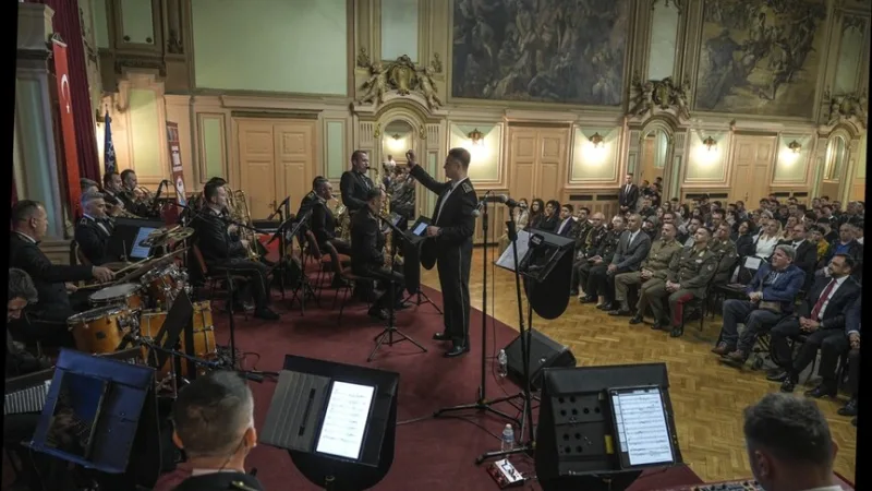 A Orquestra Türk Armoni Yıldızları deu um concerto em Sarajevo