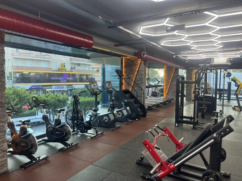 Black Bull Pro GYM — Fitnessstudio in Alanya: Online-Bestellung, Preise und Bewertungen
